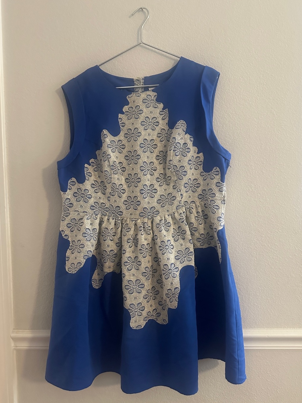 ASOS Curve Size 16 Blue Floral Lace Overlay Dress - Picture 2 of 11